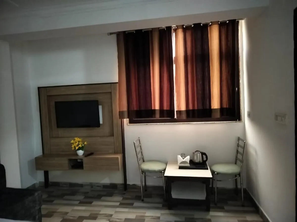 Hotel Clink New Delhi Airport