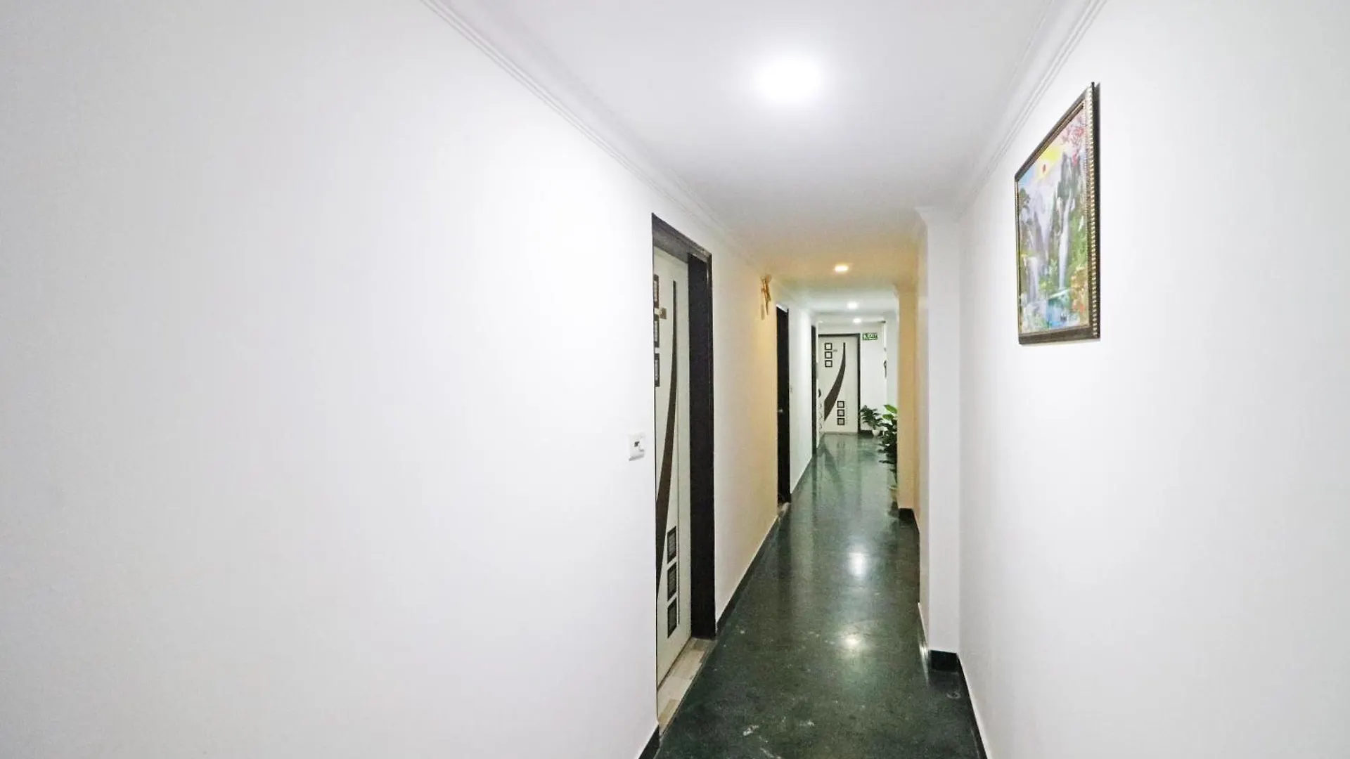 Hotel Clink New Delhi Airport India