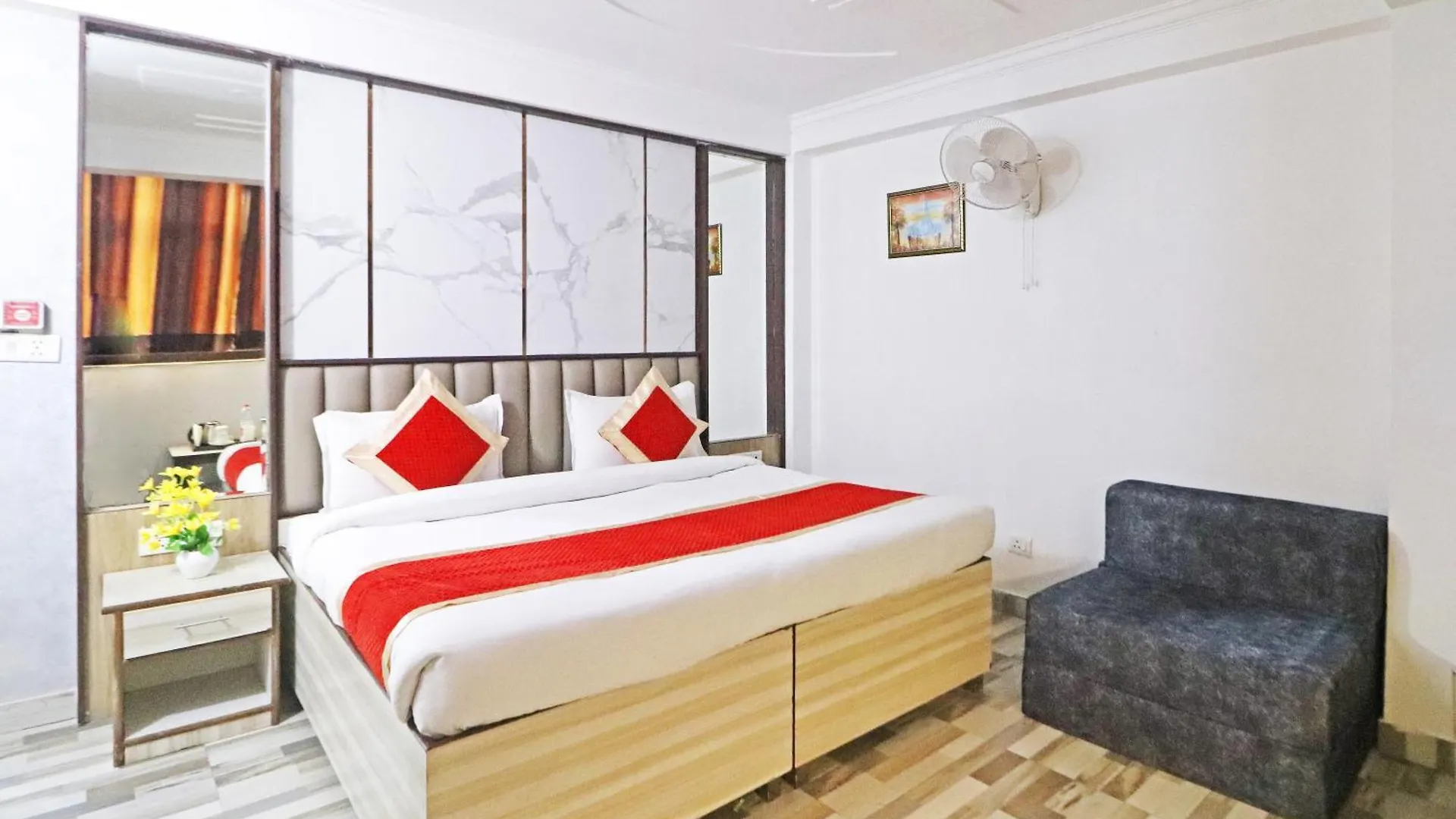 Hotel Clink New Delhi Airport India